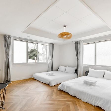 32小巷弄 Hotel Тайнан Екстериор снимка