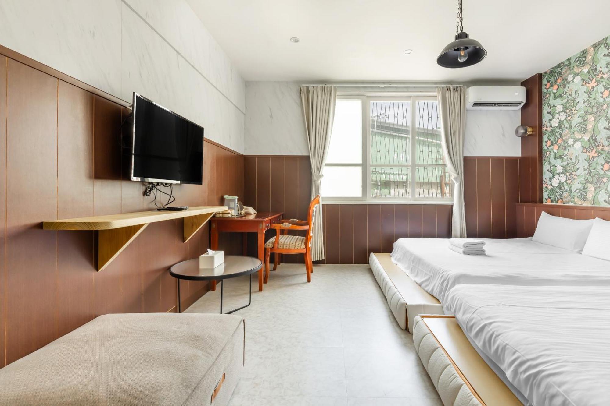 32小巷弄 Hotel Тайнан Екстериор снимка