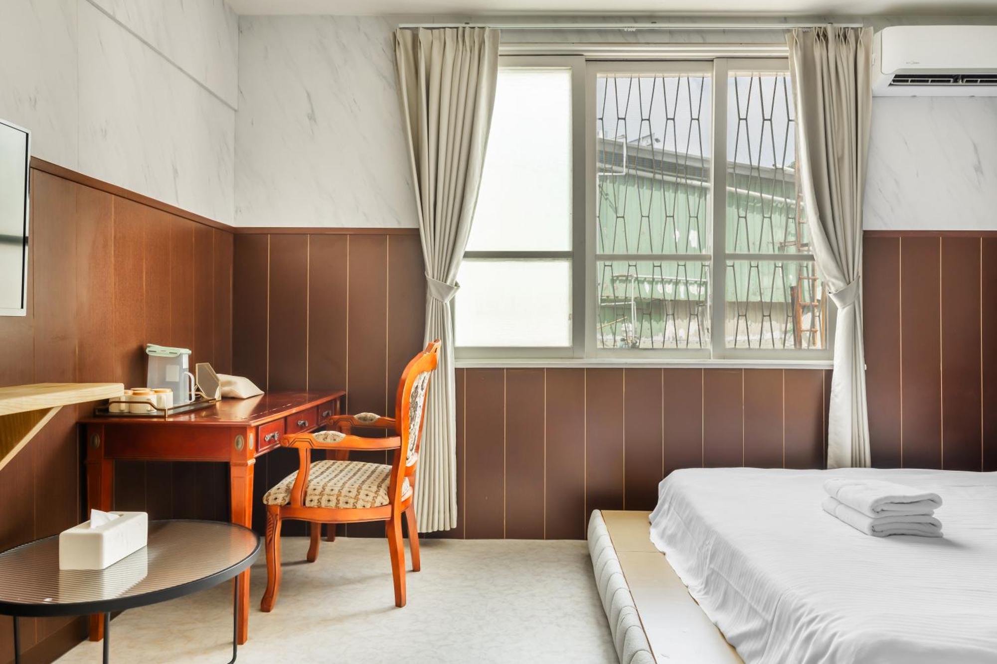 32小巷弄 Hotel Тайнан Екстериор снимка
