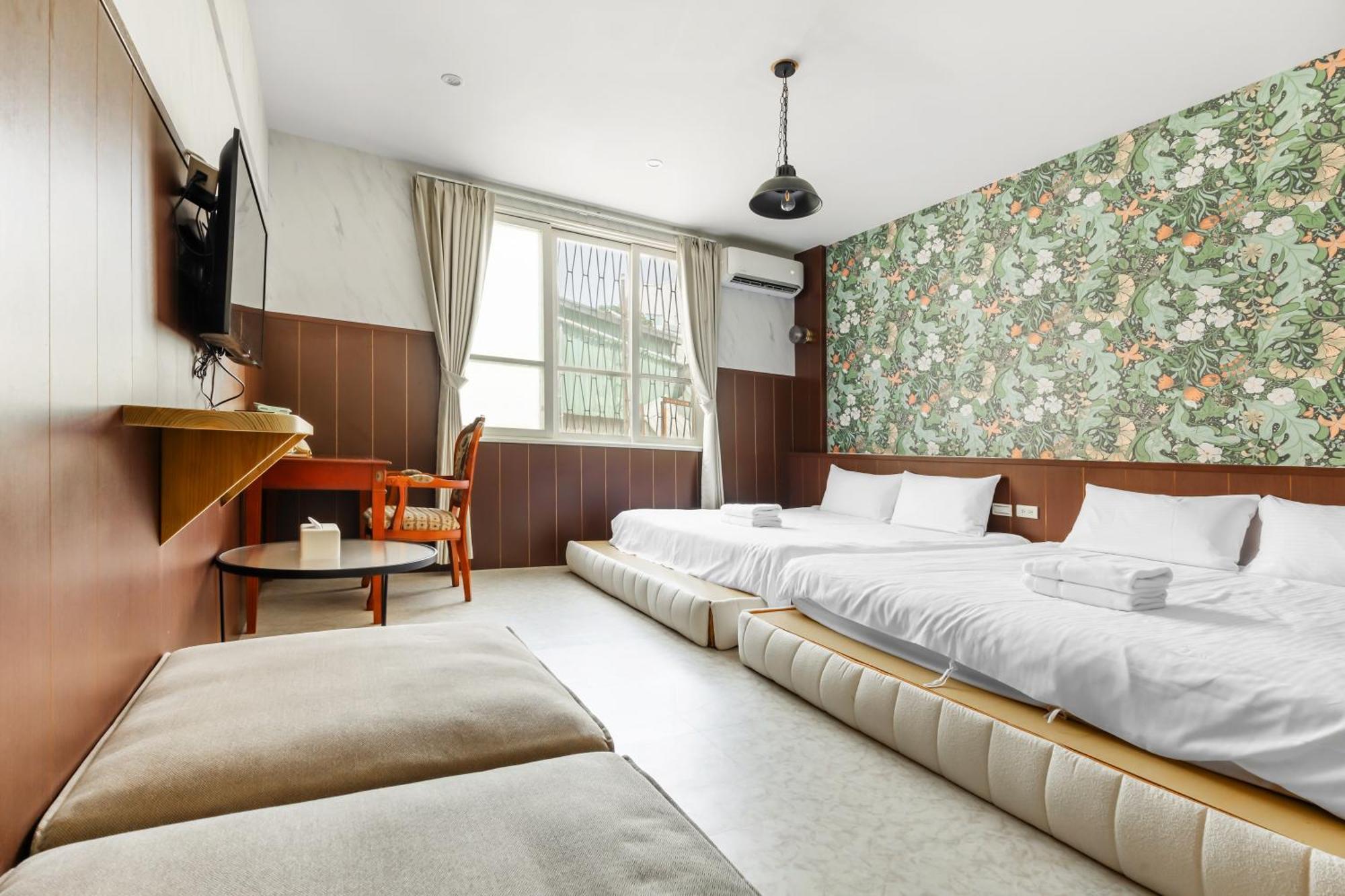 32小巷弄 Hotel Тайнан Екстериор снимка