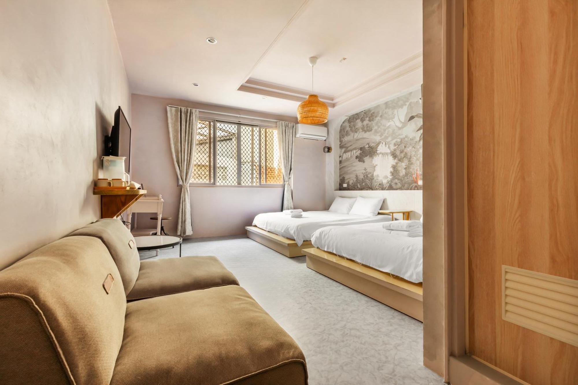 32小巷弄 Hotel Тайнан Екстериор снимка