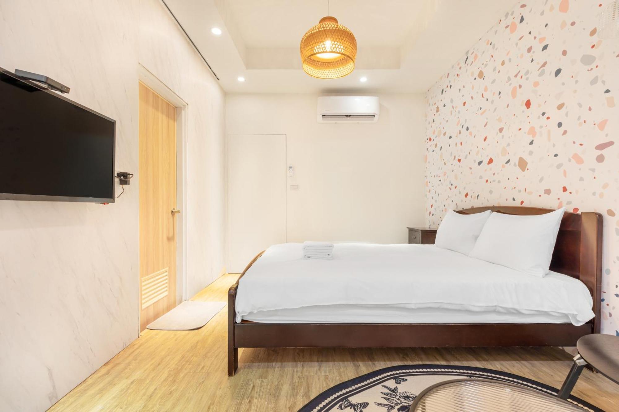 32小巷弄 Hotel Тайнан Екстериор снимка